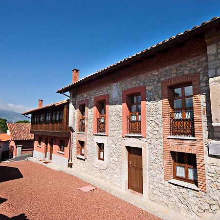 Apartamentos El Cueto De Los Collado Villanueva de Pria Bagian luar foto