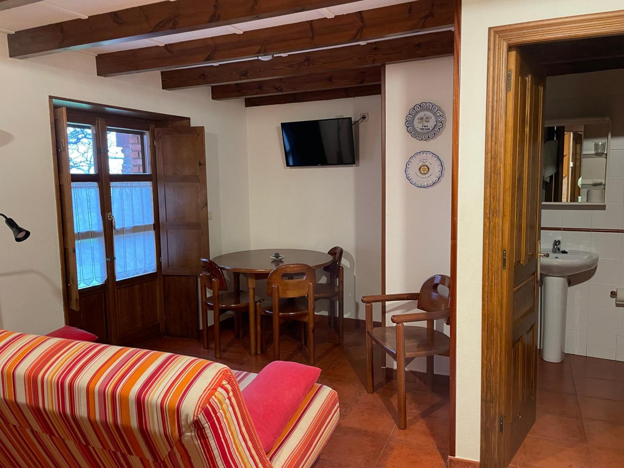 Apartamentos El Cueto De Los Collado Villanueva de Pria Bagian luar foto