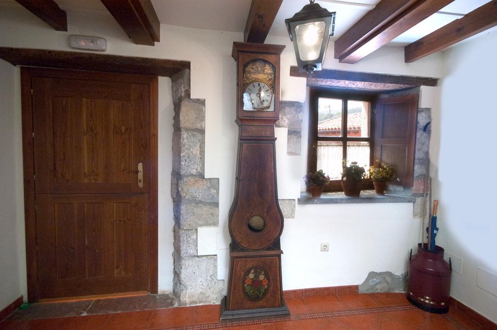Apartamentos El Cueto De Los Collado Villanueva de Pria Bagian luar foto