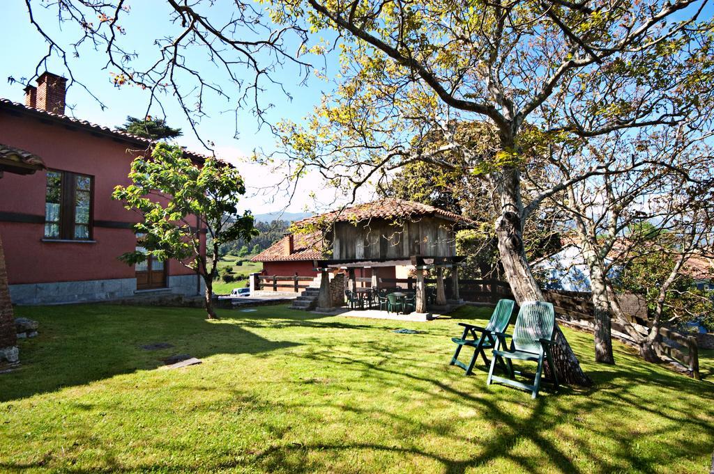 Apartamentos El Cueto De Los Collado Villanueva de Pria Bagian luar foto